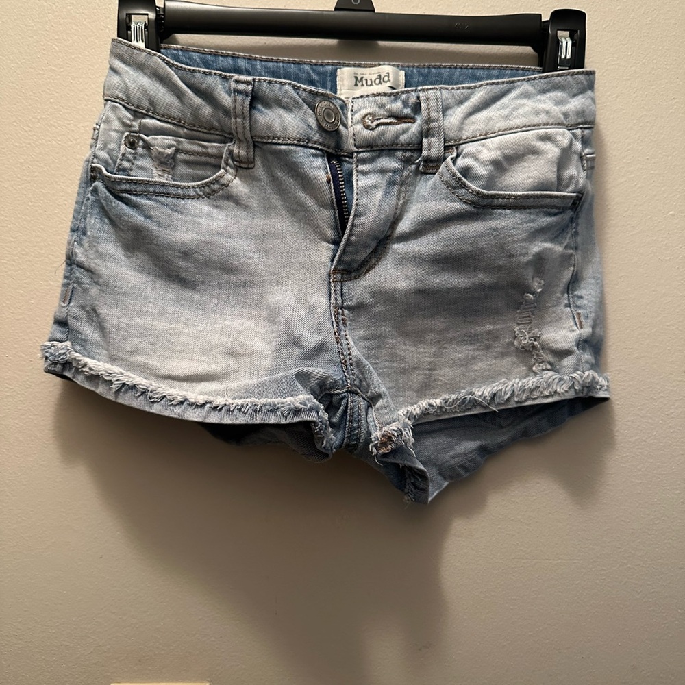Mudd flex stretch jean shorts